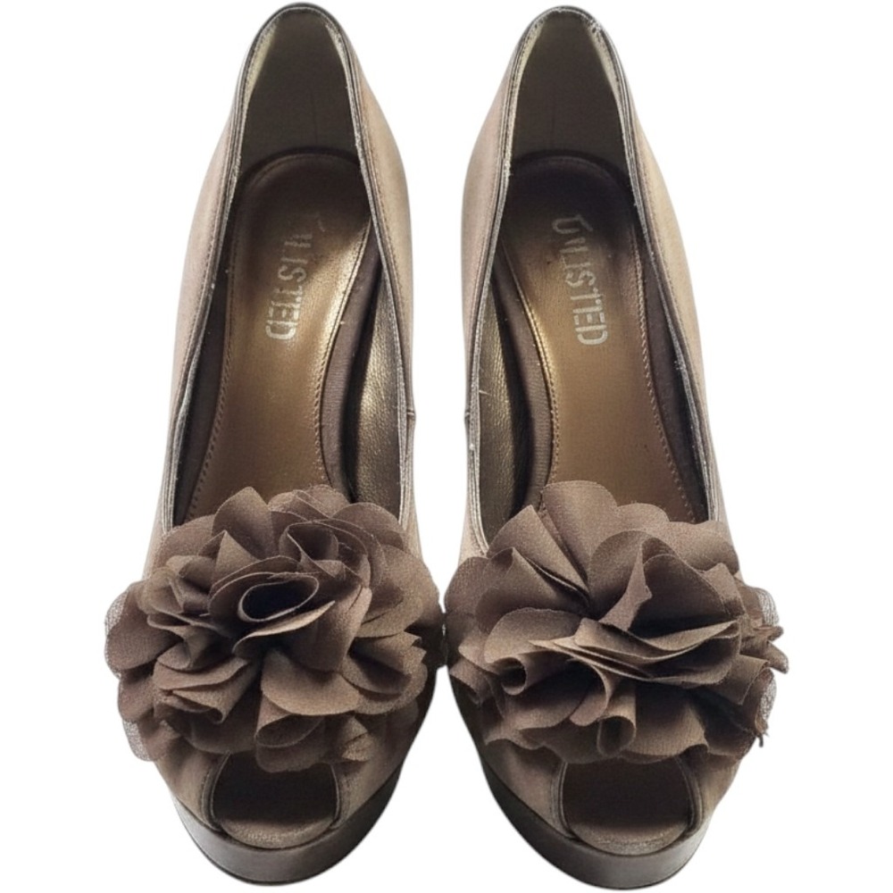 Unlisted Kenneth Cole Bronze Satin Rosette Peep‎ Toe Platform Pumps Heels 8.5